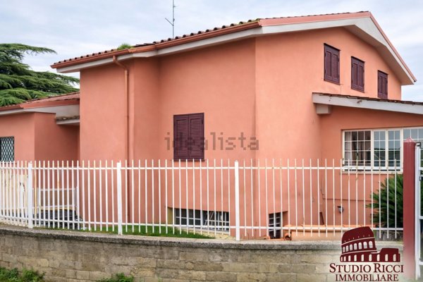 casa indipendente in vendita a San Cesareo