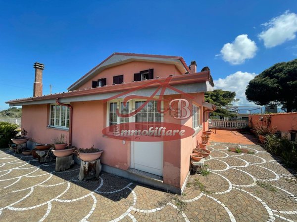 casa indipendente in vendita a San Cesareo