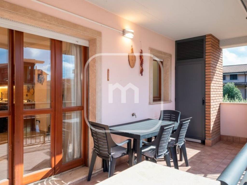 appartamento in vendita a San Cesareo in zona Colle di Fuori