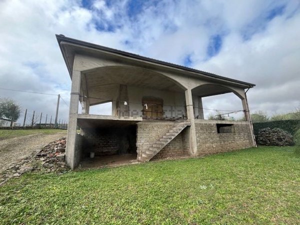 casa indipendente in vendita a San Cesareo