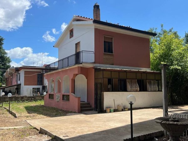 casa indipendente in vendita a San Cesareo
