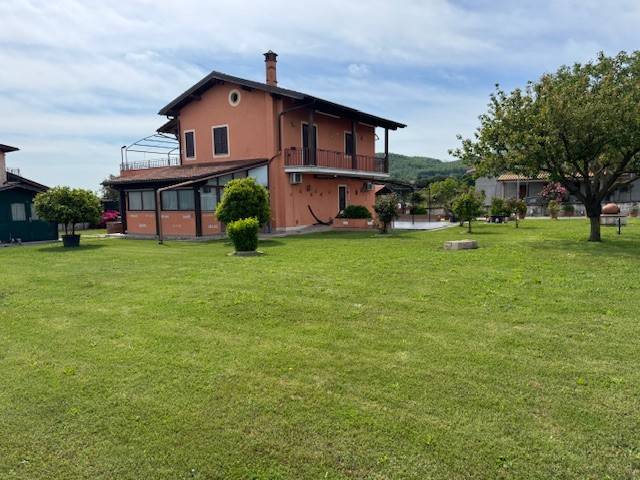 casa indipendente in vendita a San Cesareo