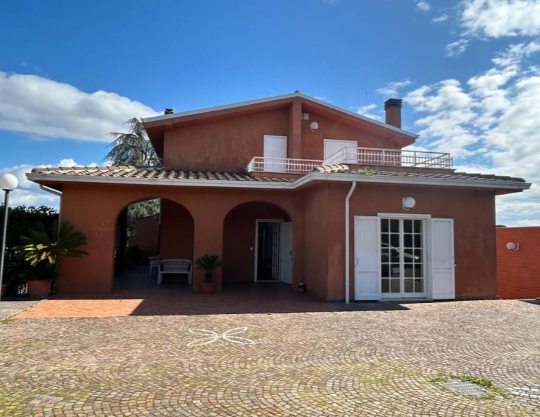 casa indipendente in vendita a San Cesareo in zona Campo Gillaro