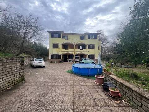 appartamento in vendita a San Cesareo in zona Campo Gillaro