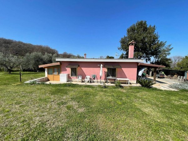 casa indipendente in vendita a San Cesareo
