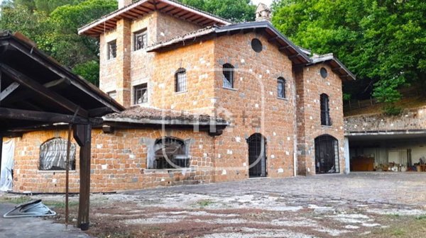 casa indipendente in vendita a San Cesareo