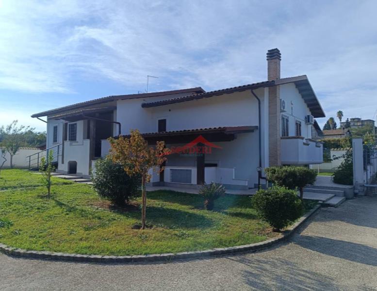 casa indipendente in vendita a San Cesareo