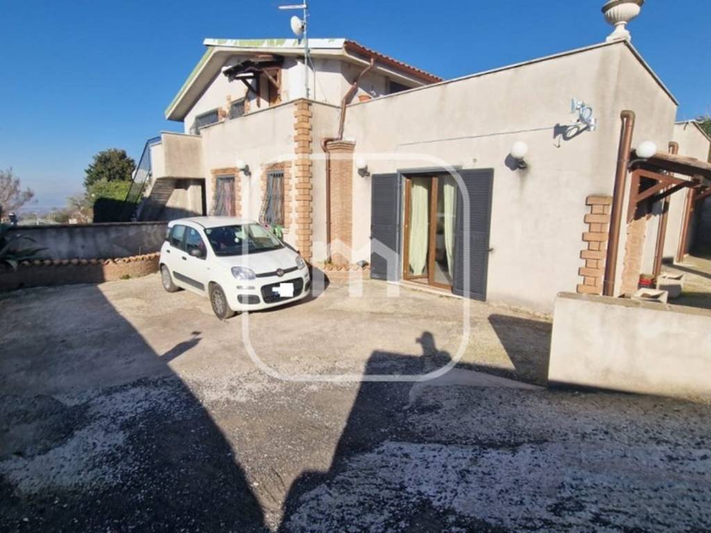 appartamento in vendita a San Cesareo