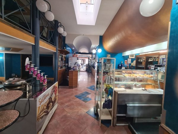 negozio in vendita a San Cesareo