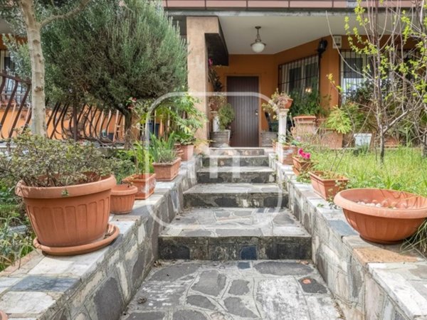 casa indipendente in vendita a San Cesareo in zona Colle di Fuori