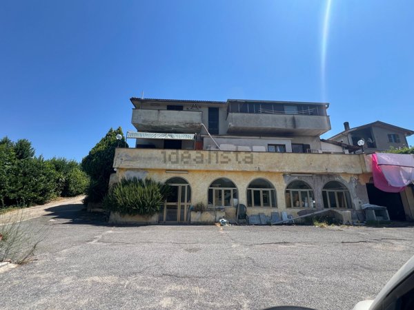 appartamento in vendita a San Cesareo in zona Colle di Fuori