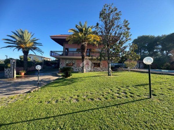 casa indipendente in vendita a San Cesareo