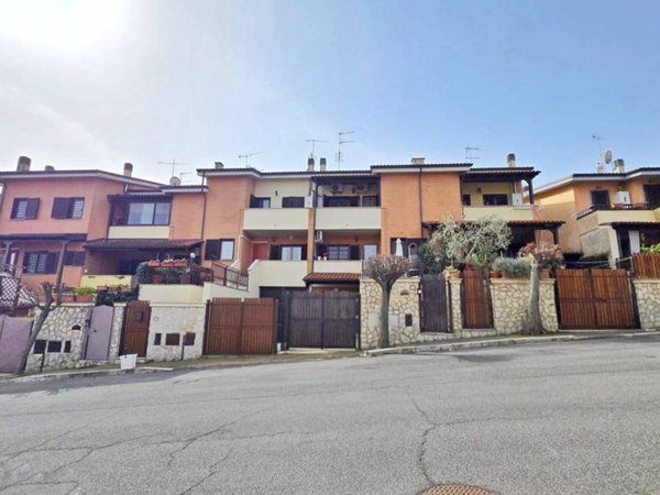 casa indipendente in vendita a San Cesareo