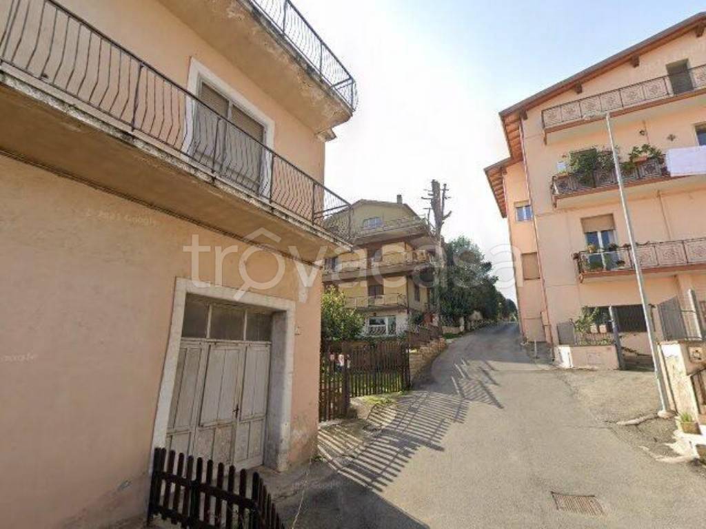 appartamento in vendita a San Cesareo in zona Colle di Fuori