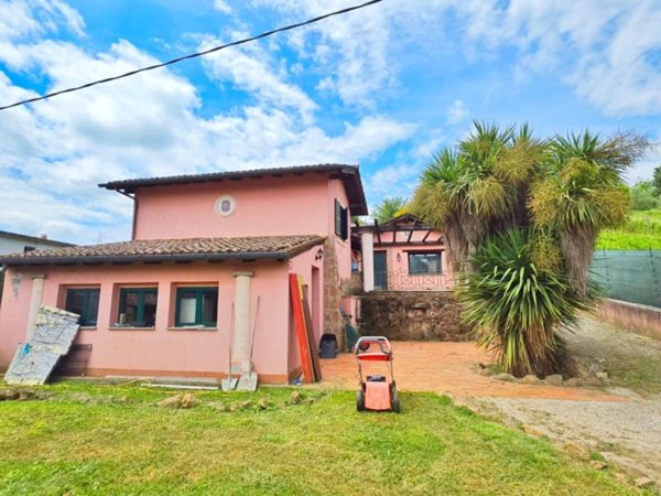 casa indipendente in vendita a San Cesareo in zona Colle San Pietro