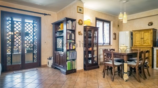 appartamento in vendita a San Cesareo in zona Colle di Fuori
