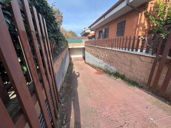 casa indipendente in vendita a San Cesareo in zona Colle di Fuori
