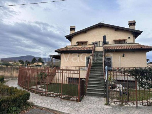 appartamento in vendita a San Cesareo in zona Colle San Pietro
