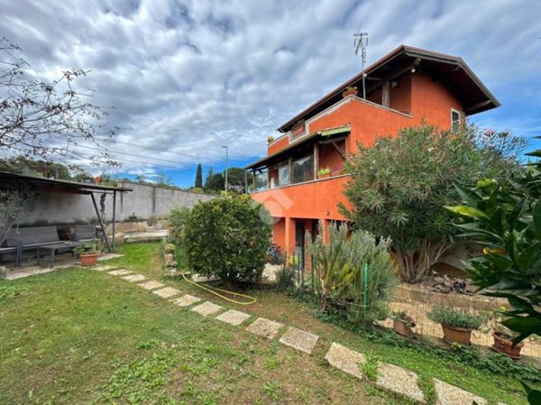 casa indipendente in vendita a San Cesareo in zona Colle di Fuori