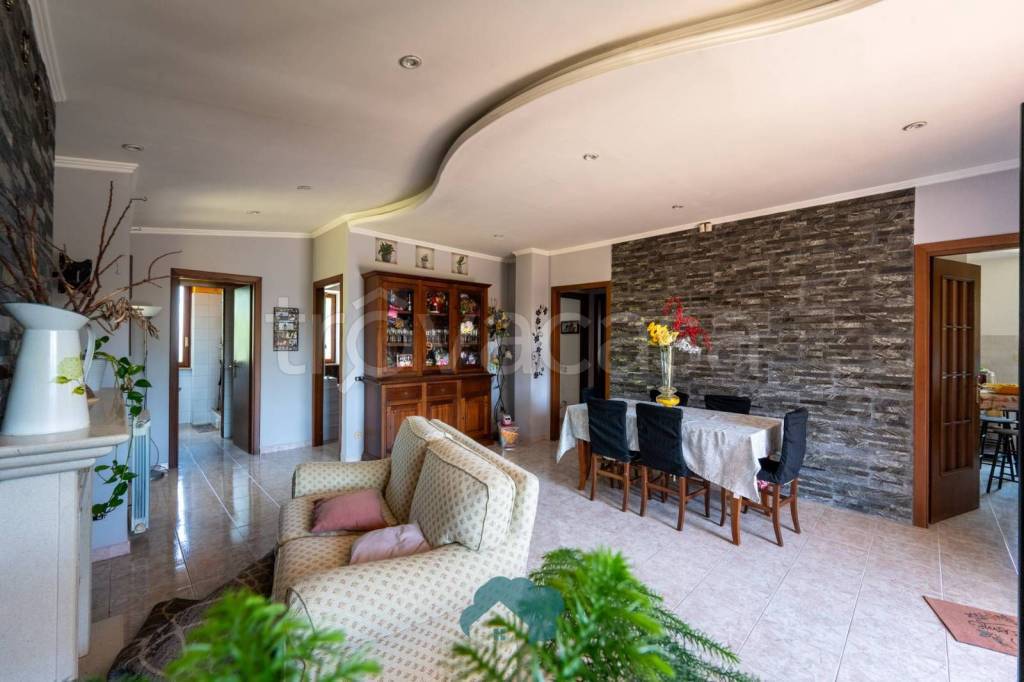 casa indipendente in vendita a San Cesareo in zona Campo Gillaro