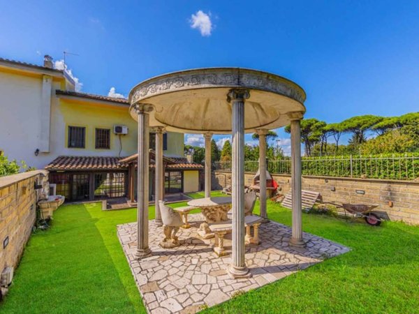 casa indipendente in vendita a San Cesareo in zona Colle di Fuori