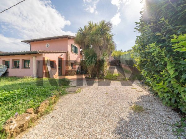 casa indipendente in vendita a San Cesareo in zona Colle San Pietro