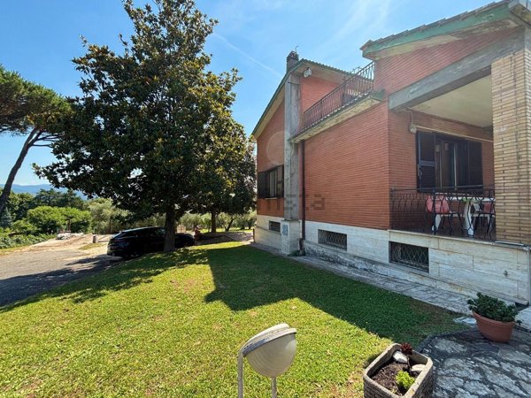 casa indipendente in vendita a San Cesareo in zona Colle San Pietro