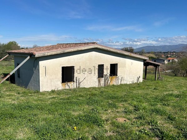 appartamento in vendita a San Cesareo in zona Colle San Pietro