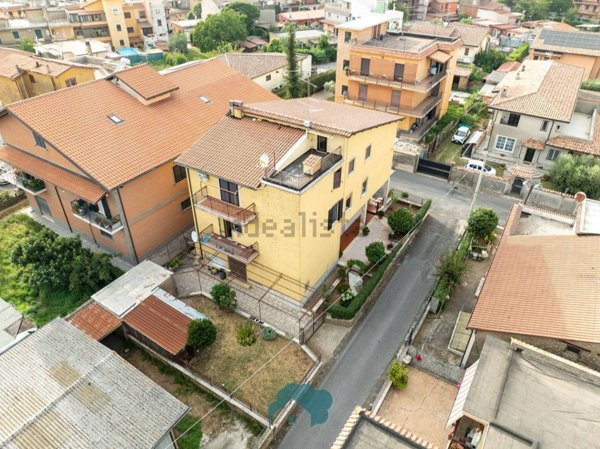 appartamento in vendita a San Cesareo in zona Colle di Fuori