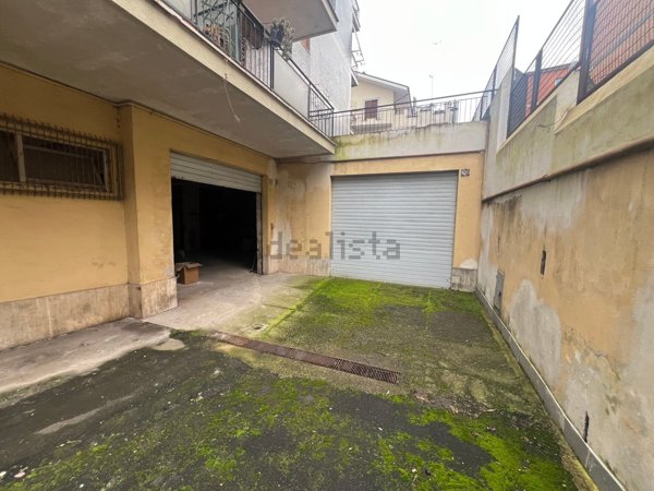 locale di sgombero in vendita a San Cesareo in zona Colle di Fuori