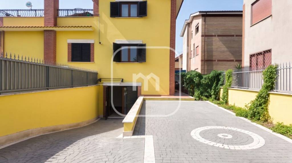 appartamento in vendita a San Cesareo in zona Colle di Fuori