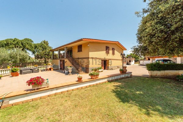 casa indipendente in vendita a San Cesareo