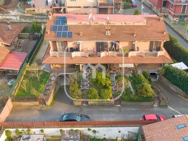 casa indipendente in vendita a San Cesareo in zona Colle di Fuori