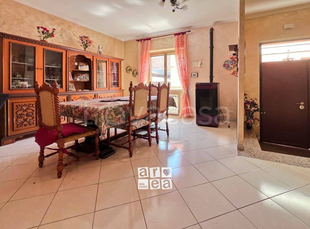 casa indipendente in vendita a San Cesareo in zona Colle di Fuori