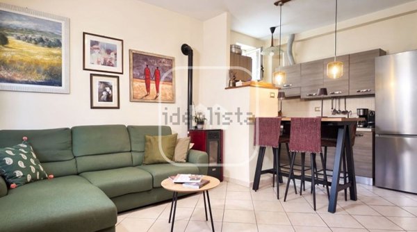 casa indipendente in vendita a San Cesareo in zona Colle di Fuori
