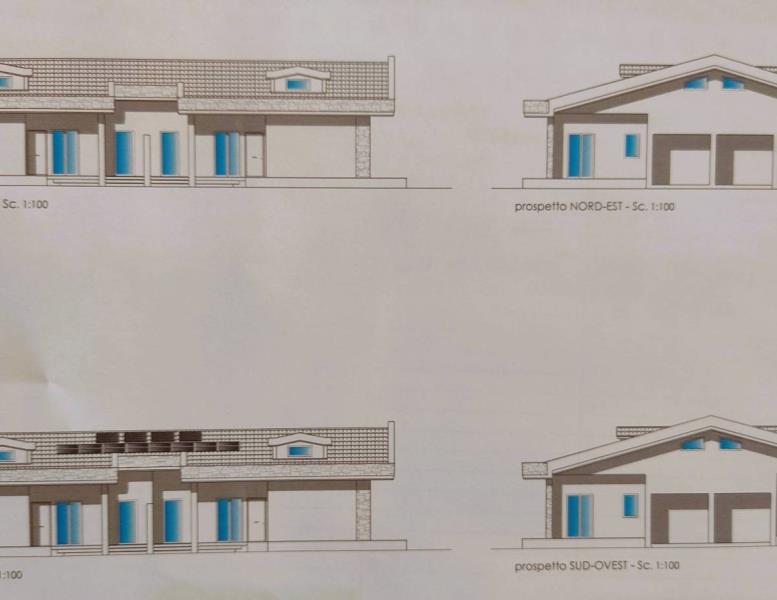 casa indipendente in vendita a Fiumicino in zona Isola Sacra