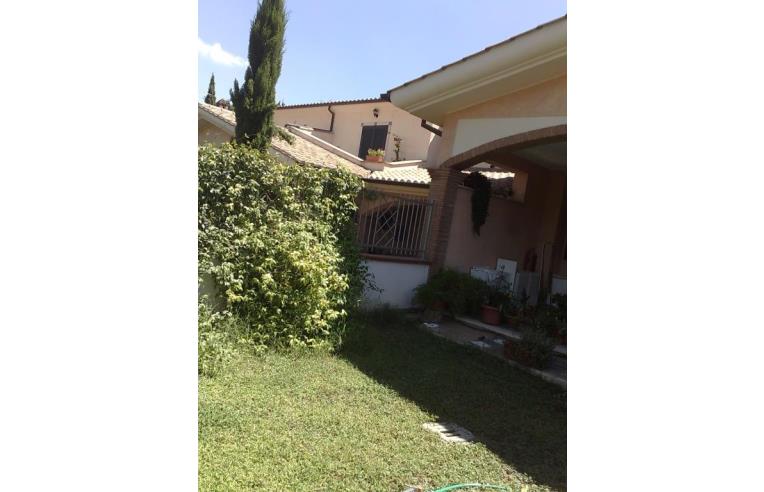 villa in vendita a Fiumicino in zona Aranova
