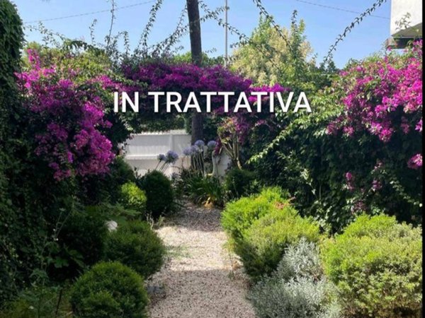 casa indipendente in vendita a Fiumicino in zona Maccarese