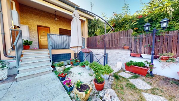casa indipendente in vendita a Fiumicino in zona Aranova