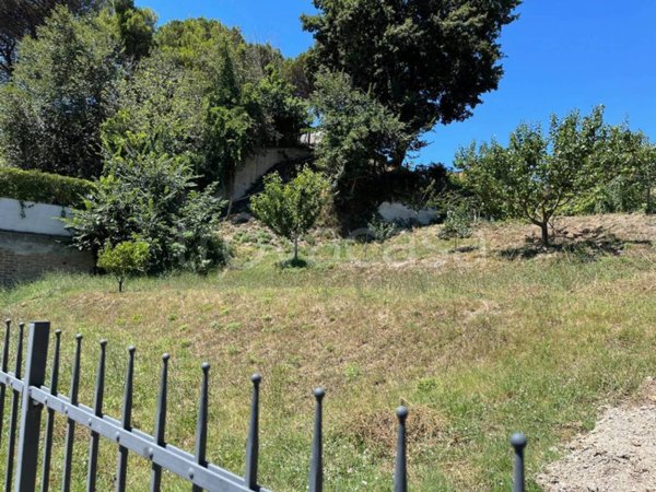 terreno agricolo in vendita a Fiumicino in zona Aranova