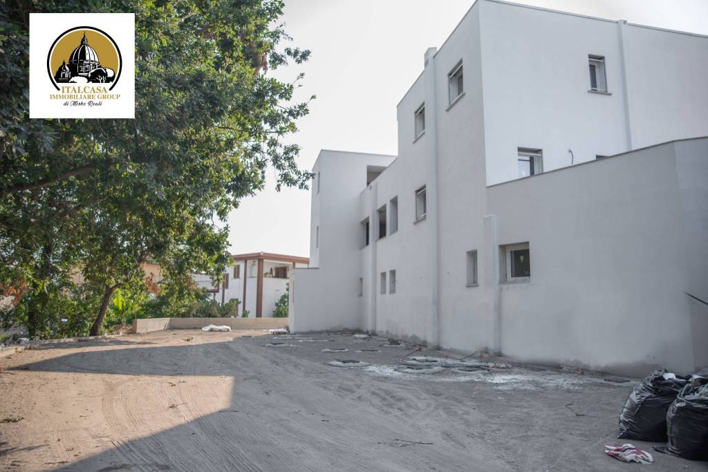 appartamento in vendita a Fiumicino in zona Aranova