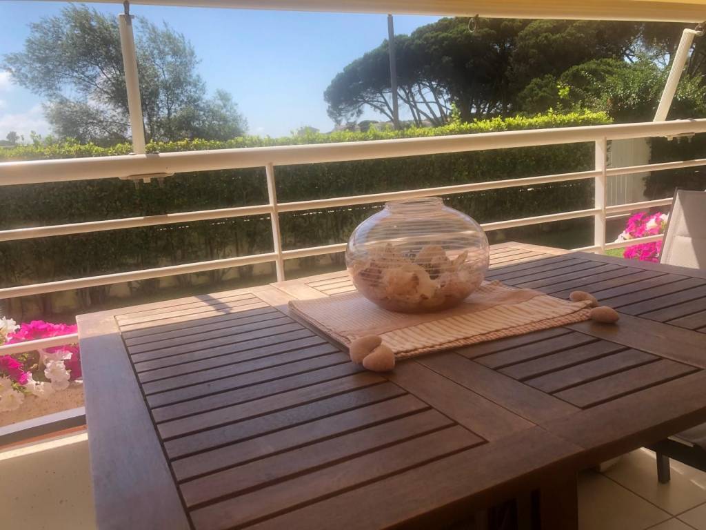 appartamento in vendita a Fiumicino in zona Fregene