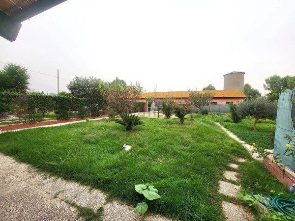 appartamento in vendita a Fiumicino in zona Maccarese