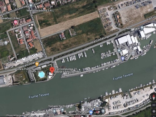 negozio in vendita a Fiumicino in zona Isola Sacra