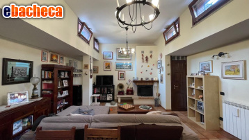 casa indipendente in vendita a Fiumicino in zona Fregene