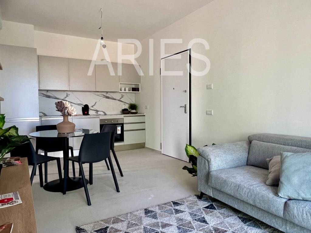 appartamento in vendita a Fiumicino in zona Isola Sacra