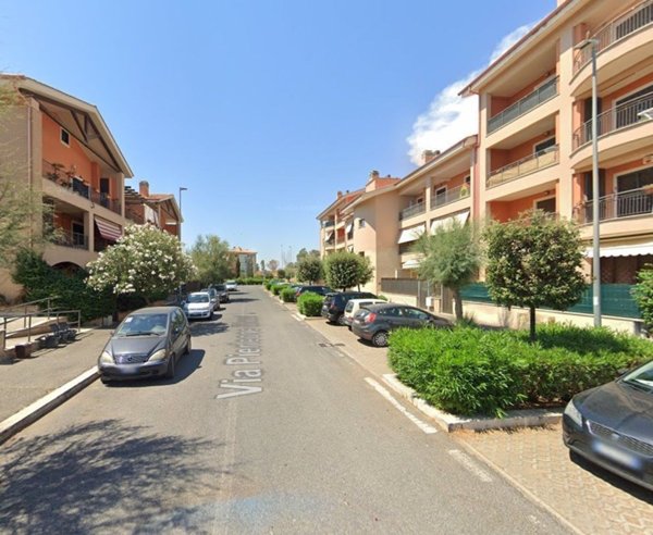 appartamento in vendita a Fiumicino in zona Palidoro