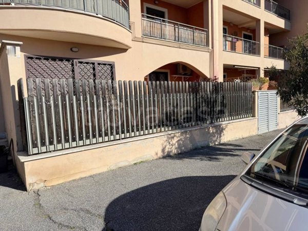 appartamento in vendita a Fiumicino in zona Palidoro