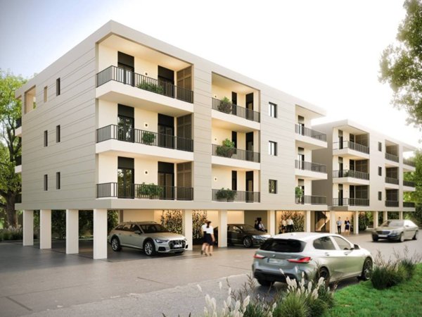 appartamento in vendita a Fiumicino in zona Isola Sacra