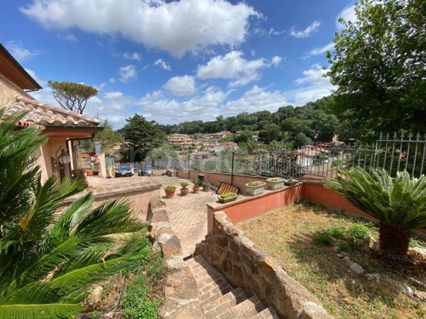 casa indipendente in vendita a Fiumicino in zona Aranova